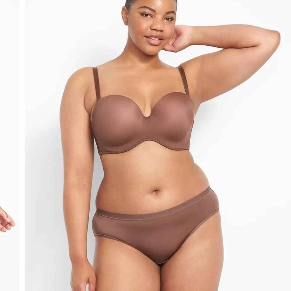 NWT Cacique Brown Seamless Convertible Bra ~44D